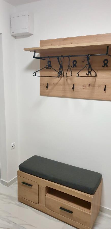 Apartment Apartma Sivi Zako *